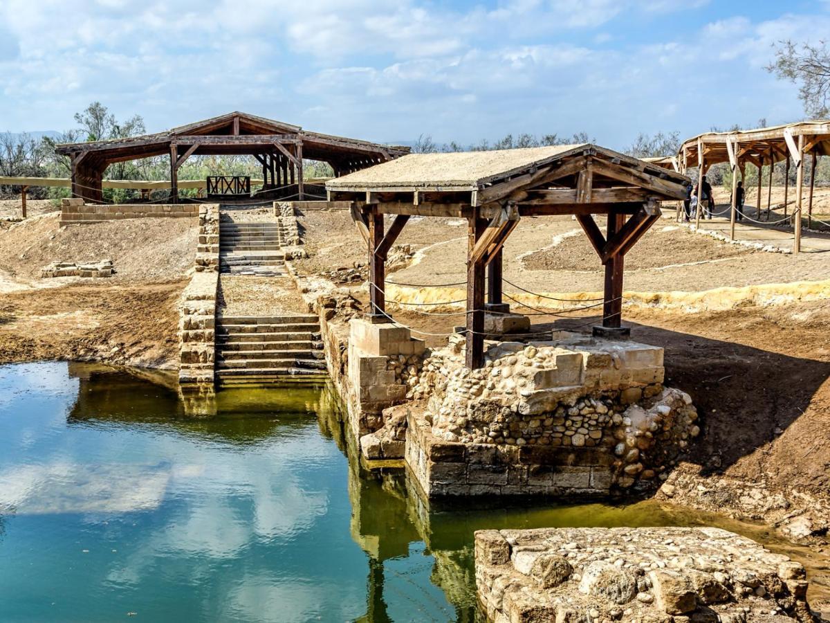 Laura'S Modern Villa Madaba Buitenkant foto